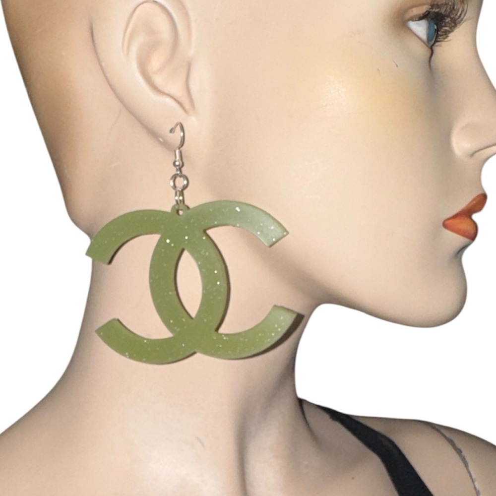 Streetwear Fashion Army Green Dangle Earrings - Picture 3 of 12